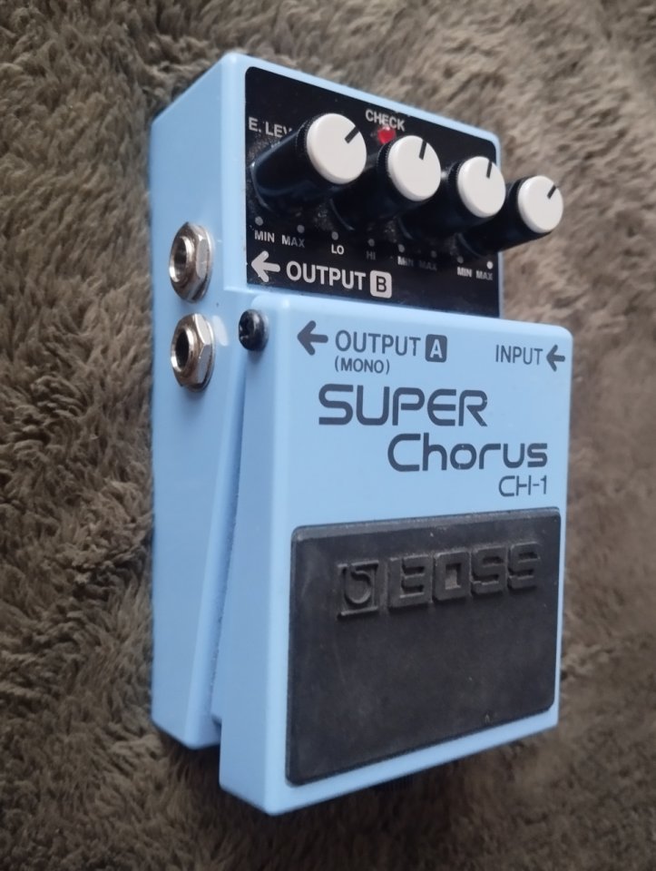 Pedal Boss Super Chorus CH-1 de segunda mano · Foto 2 de 4 · Barcelona · 70 €
