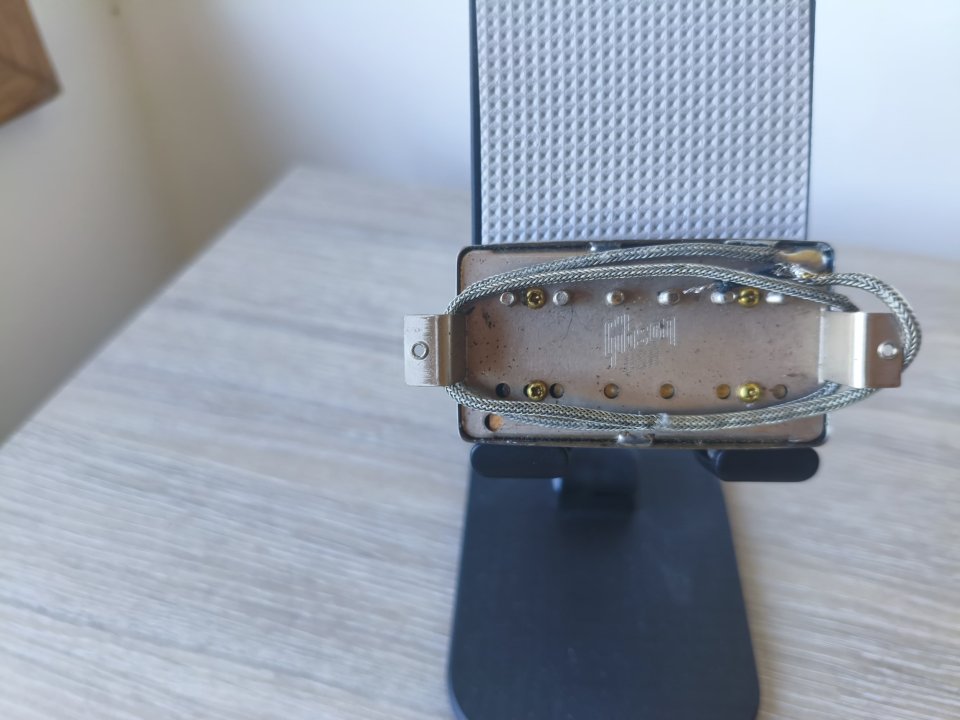 Set de Pastillas Gibson 490R + 498T (Puente en versión 4 Conductores / 4C) de segunda mano · Foto 2 de 7 · Pontevedra · 200 €