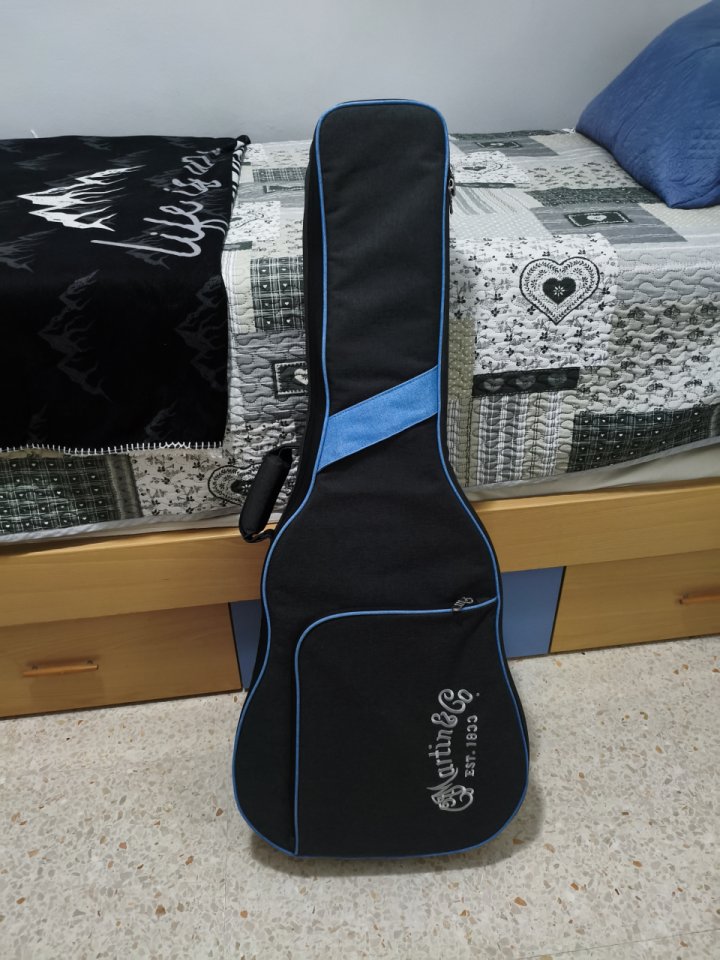 (O CAMBIO) Guitarra acústica Martin D-X2E Koa (México, 2022) de segunda mano · Foto 10 de 10 · Sevilla · 500 €