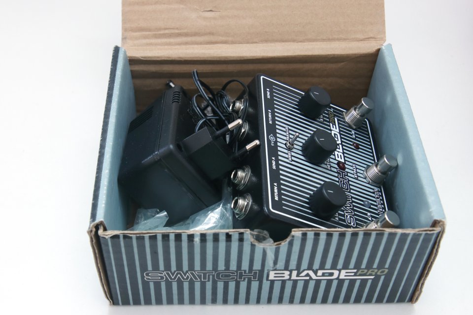 Electro Harmonix SWITCH BLADE PRO