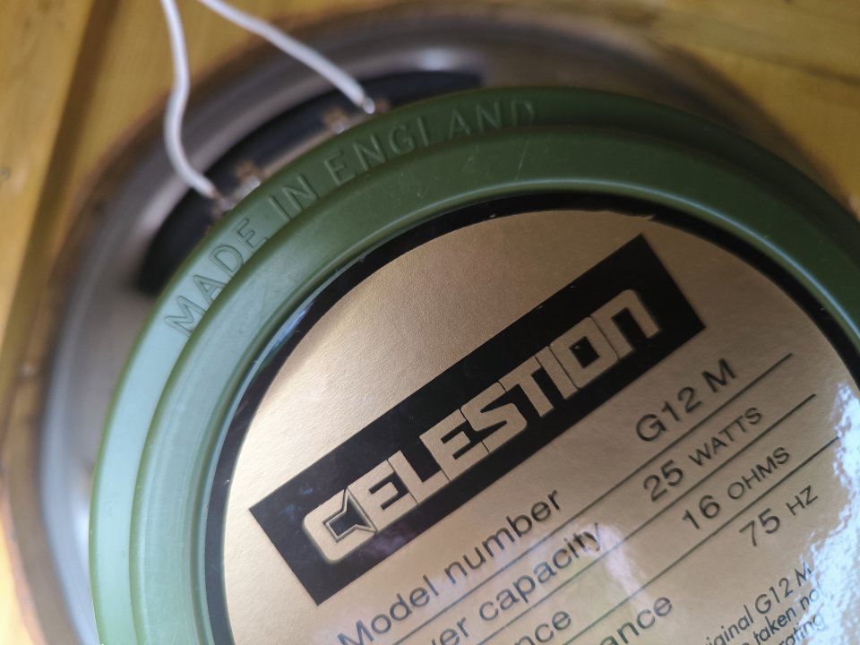 Pantalla 1x12 Celestion Greenback Made in UK ¡REBAJADO!
