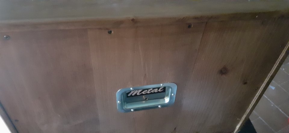 Pantalla artesanal 2x10 en Abeto Finlandes 18mm