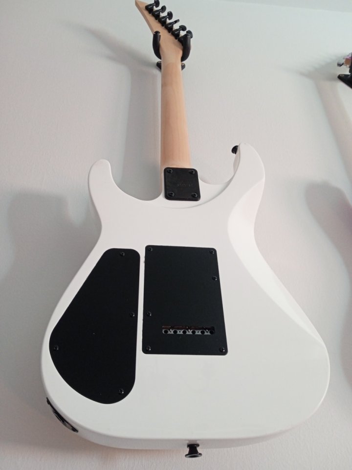 Jackson js11 Dinky AH WH