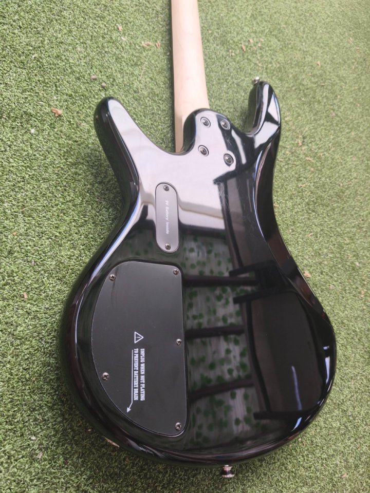 Bajo Activo Ibanez GSR200 Negro de segunda mano · Foto 6 de 9 · Alicante · 195 €