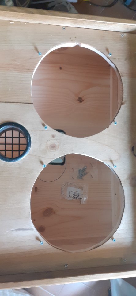 Pantalla artesanal 2x10 en Abeto Finlandes 18mm