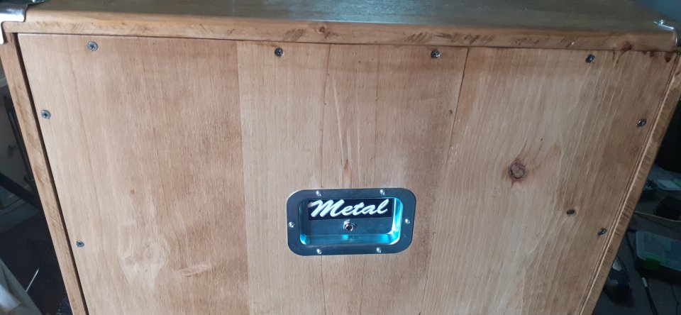 Pantalla artesanal 2x10 en Abeto Finlandes 18mm