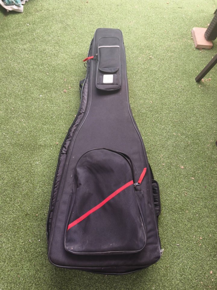 Bajo Activo Ibanez GSR200 Negro de segunda mano · Foto 9 de 9 · Alicante · 195 €