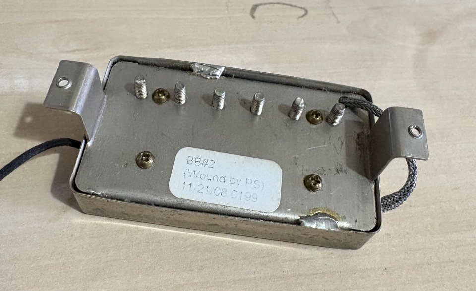 Pastilla Gibson Burstbucker 2 de segunda mano · Foto 2 de 3 · Madrid · 115 €