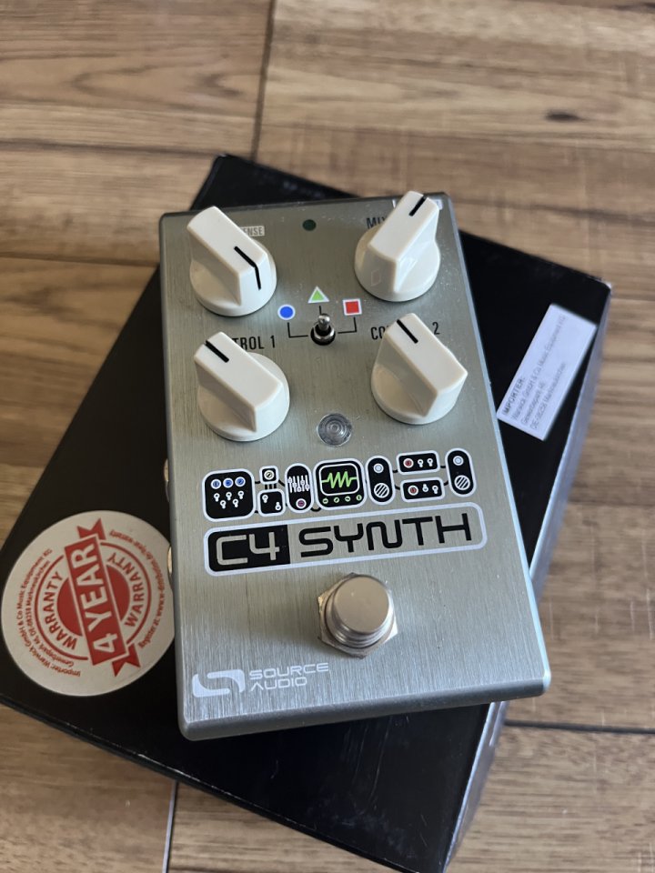 Source Audio SA 249 One Series C4 Synth