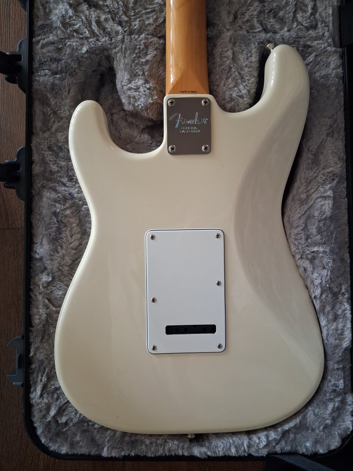 Fender stratocaster japonesa . de segunda mano · Foto 3 de 10 · Alicante · 1000 €