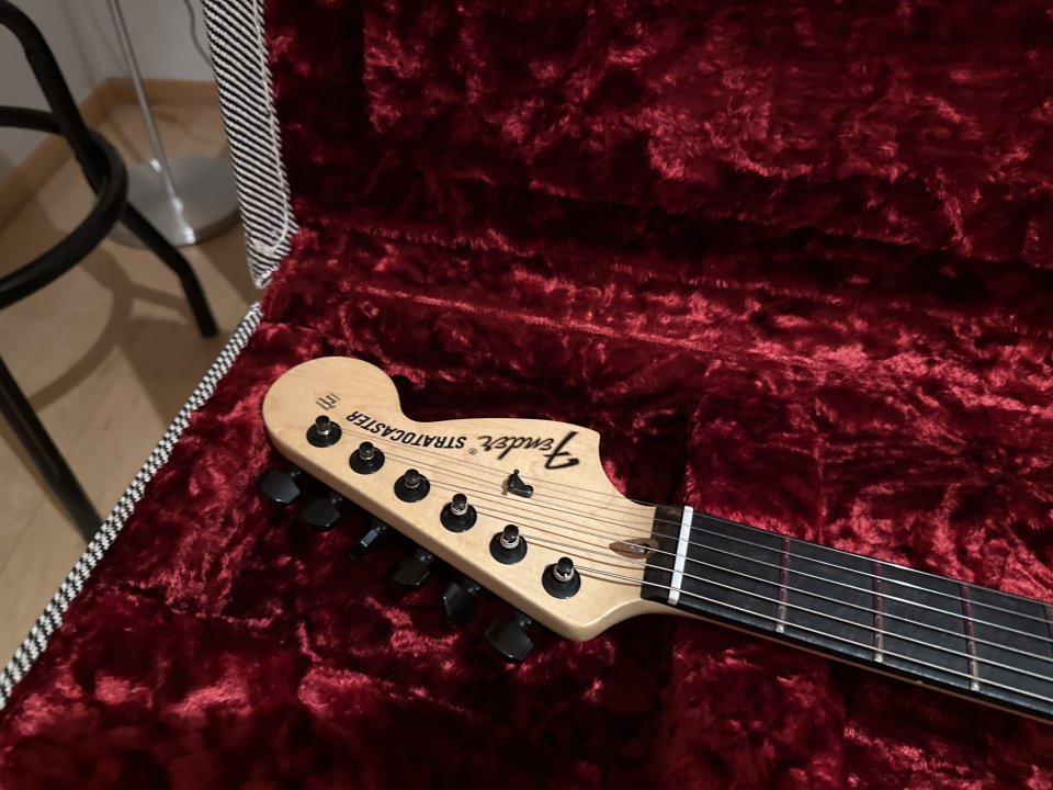 Fender Stratocaster USA Jim Root ¡Nueva! de segunda mano · Foto 3 de 10 · Valencia · 1500 €