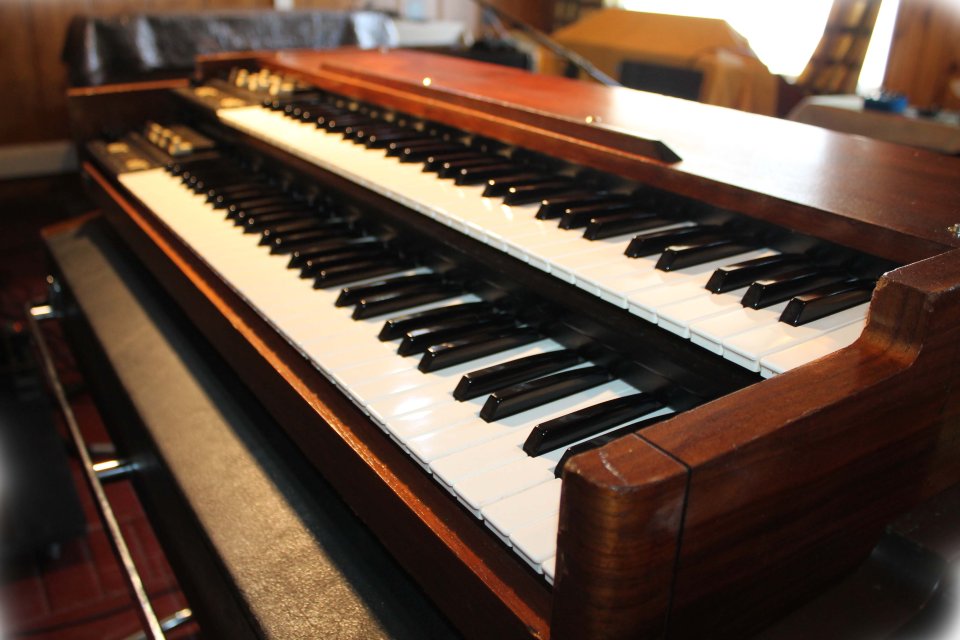 KORG BX-3  Hammond Clon