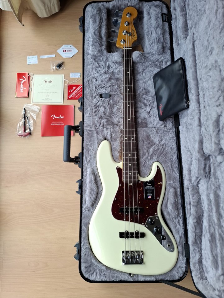 Fender American Jazz Bass Professional  II
