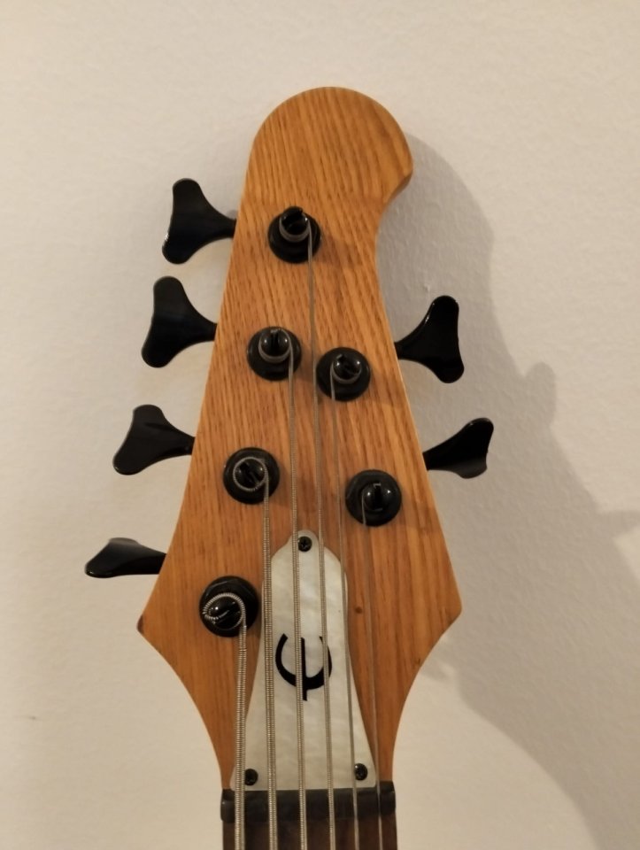 Bajo Epiphone Expert 6 cuerdas. de segunda mano · Foto 3 de 8 · Asturias · 700 €