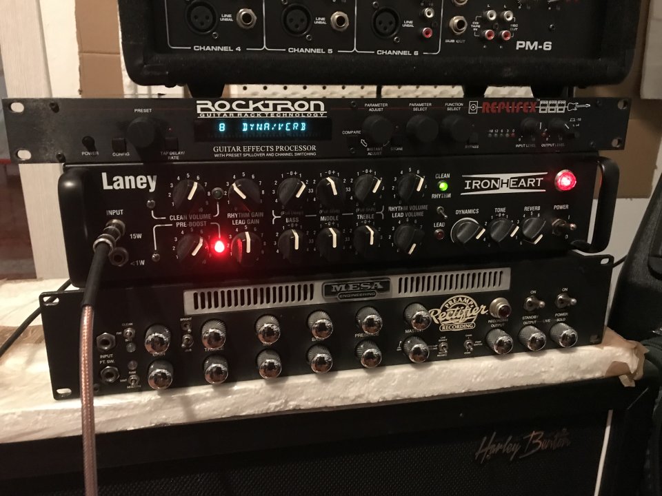 Laney IRT 15 STUDIO por pantalla FRFR de segunda mano · Foto 8 de 10 · Ciudad Real