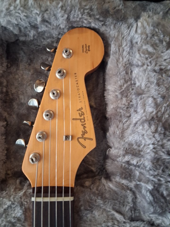 Fender stratocaster japonesa . de segunda mano · Foto 4 de 10 · Alicante · 1000 €