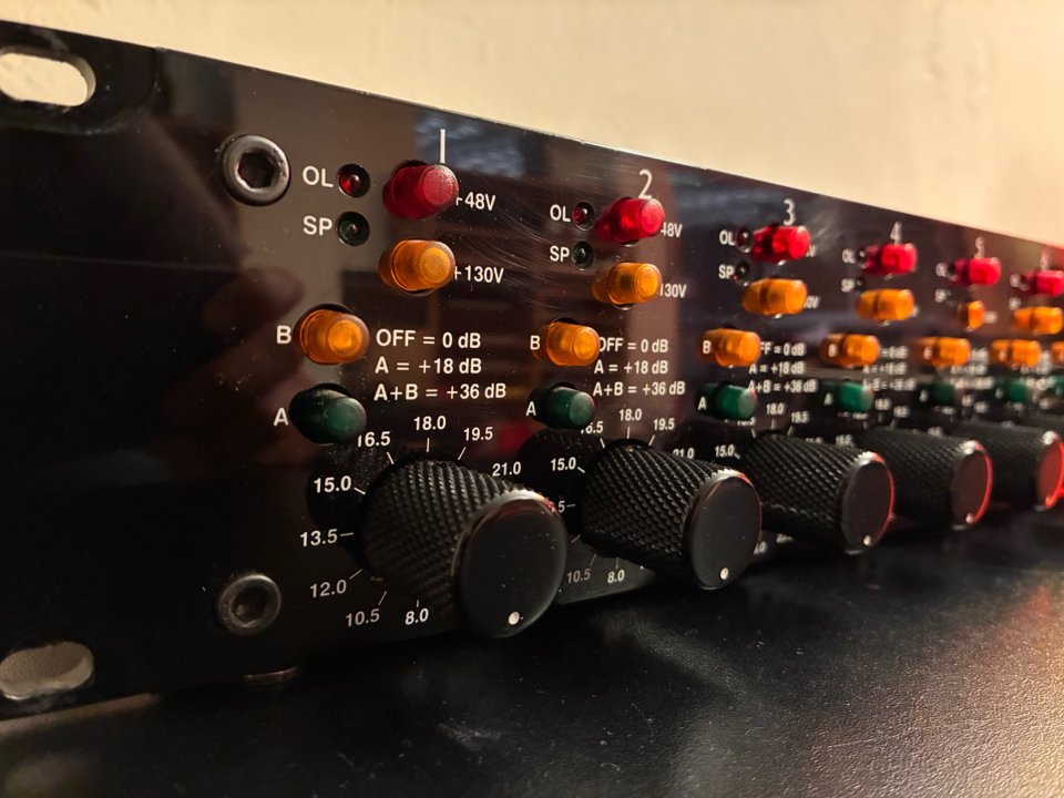 Millennia HV-3D Preamp 8 Canales