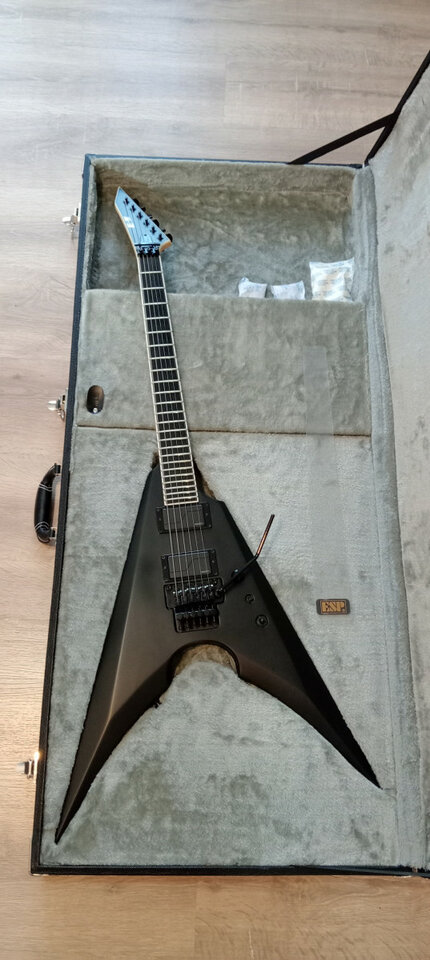 ESP E-II MK-1 Signature Mille Petrozza