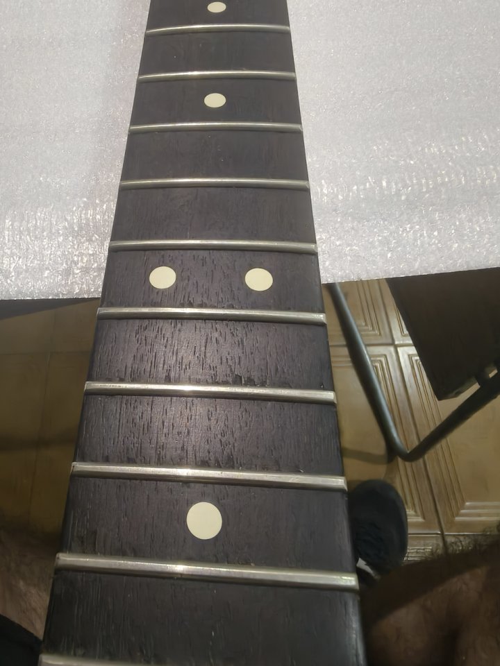 Mástil Fender Stratocaster USA Zurdo 2000 + Clavijeros + Puente de segunda mano · Foto 5 de 10 · Valencia · 260 €