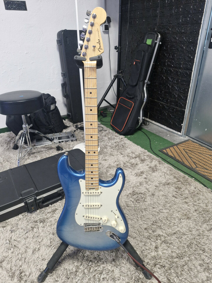 Fender Stratocaster american Elite