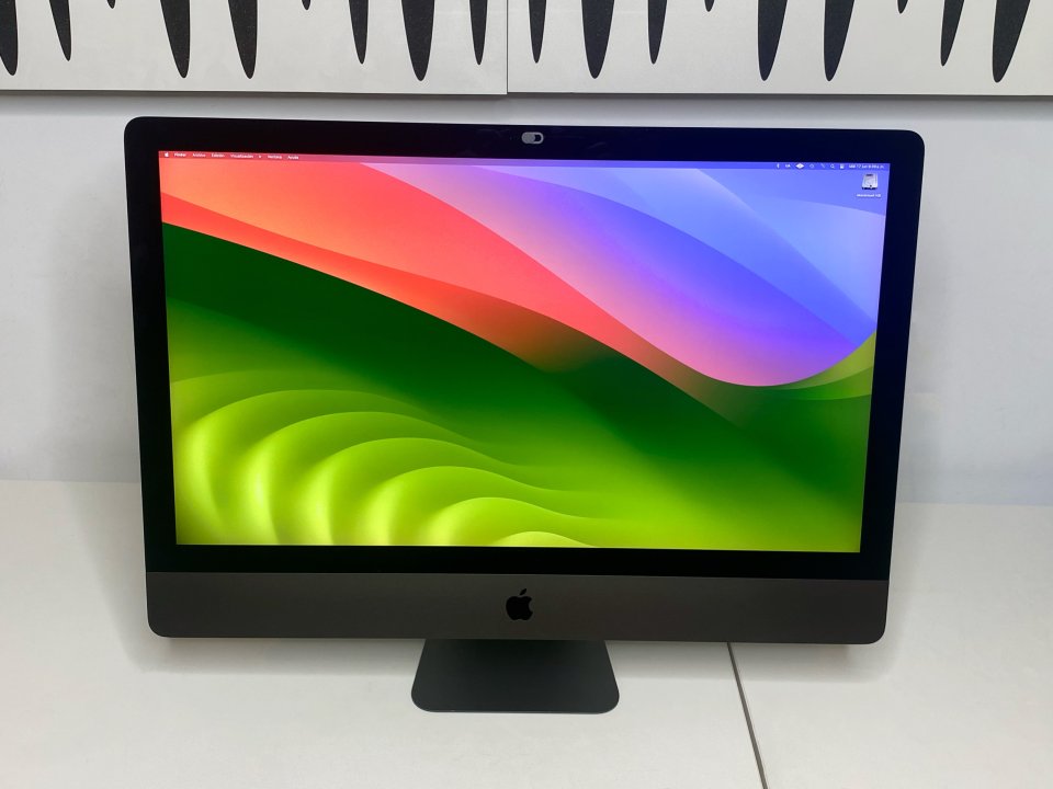 Apple iMac Pro 27” Retina 5K de segunda mano · Foto 1 de 10 · Pontevedra · 1200 €