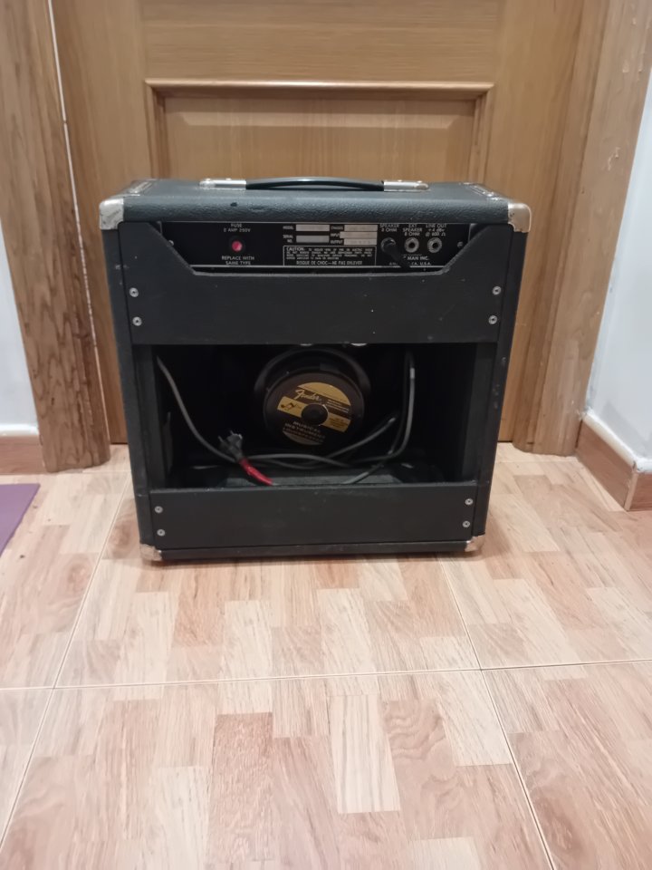 Amplificador Music Man RD112 Fifty Vintage 80s