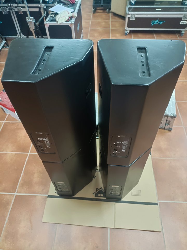 Nexo PS15 etapa y procesador