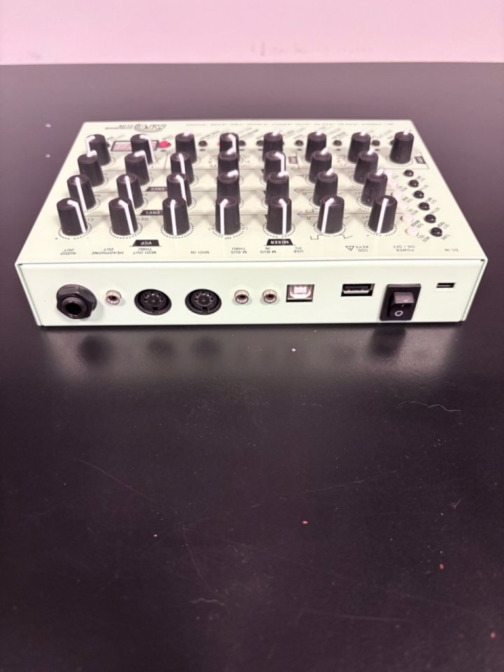 MFB Dominion Club de segunda mano · Foto 2 de 4 · Pontevedra · 400 €