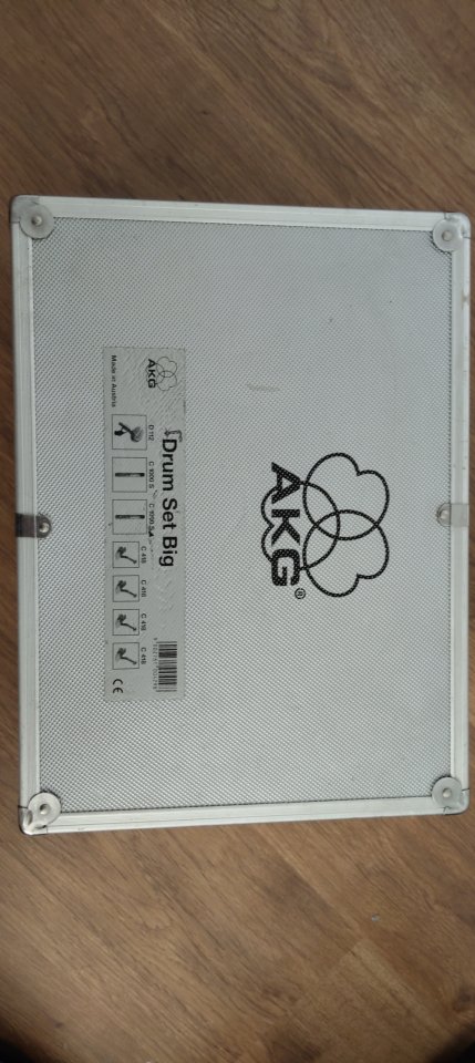 AKG Drum Set Big /Kit Pro D112 , C418 ,C1000S Kit micrófonos de bateria de segunda mano · Foto 2 de 2 · Navarra · 590 €