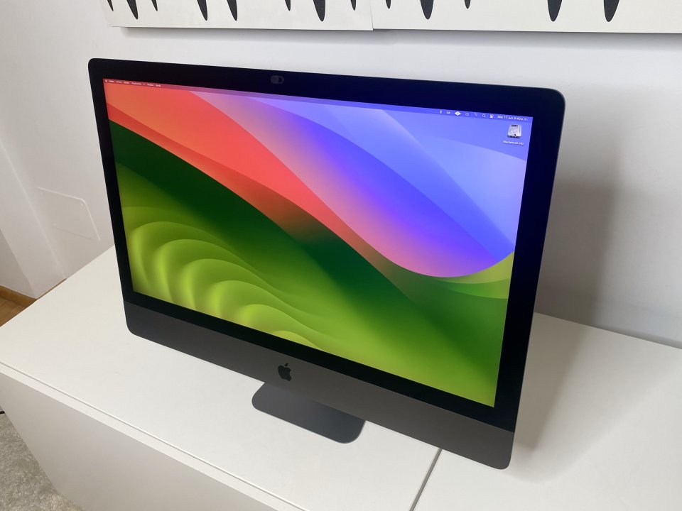 Apple iMac Pro 27” Retina 5K de segunda mano · Foto 2 de 10 · Pontevedra · 1200 €