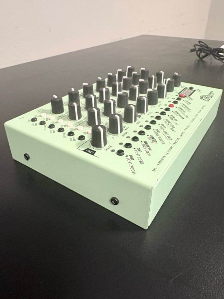 MFB Dominion Club de segunda mano · Foto 3 de 4 · Pontevedra · 400 €