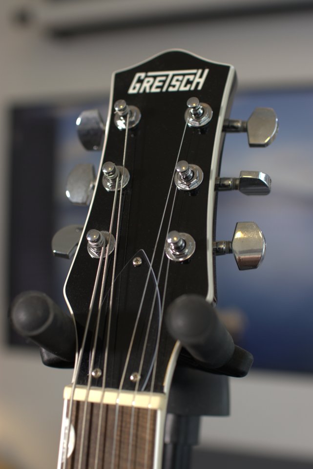 Gretsch G5222 EMTC D.Jet BT BLK de segunda mano · Foto 3 de 9 · Madrid · 420 €