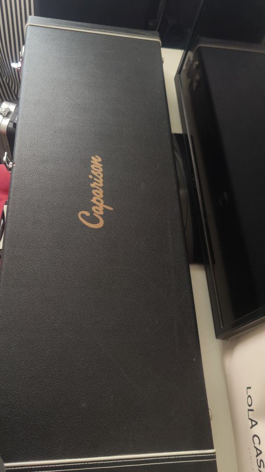 Caparison IA Apple horn  negro carbon de segunda mano · Foto 3 de 6 · SC Tenerife · 2950 €