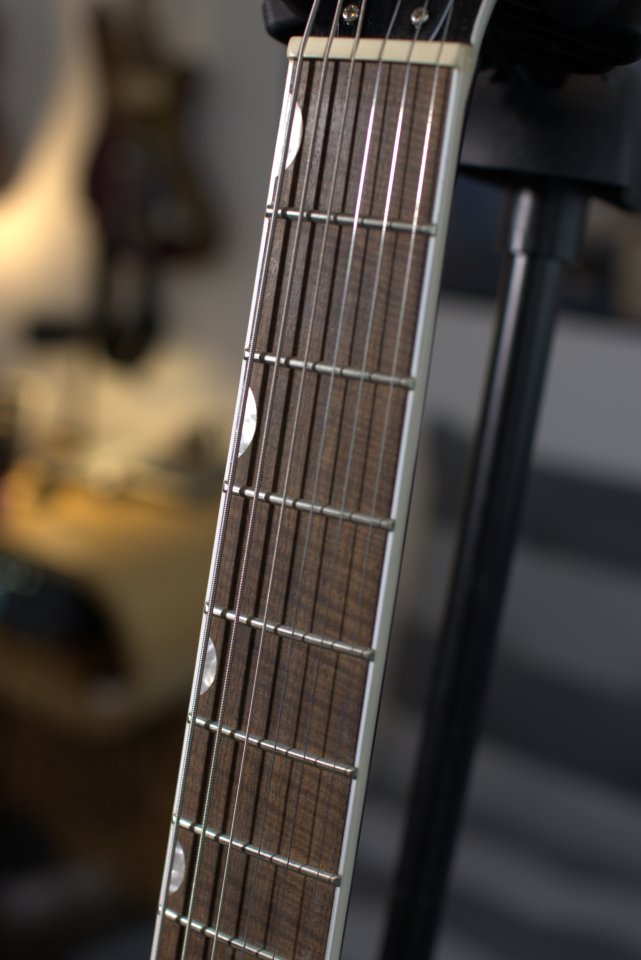Gretsch G5222 EMTC D.Jet BT BLK de segunda mano · Foto 4 de 9 · Madrid · 420 €
