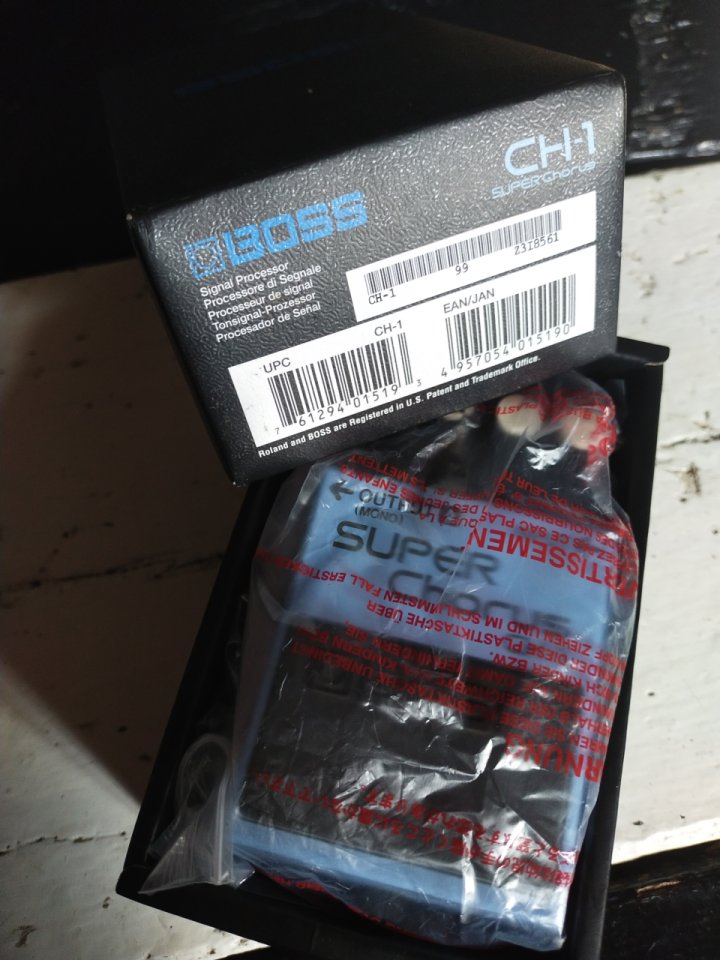 BOSS CH-1 super chorus estéreo de segunda mano · Foto 4 de 4 · Valencia · 80 €