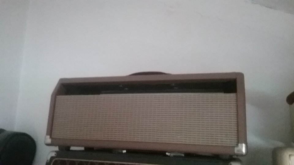 Mueble cabezal para fender deluxe reverb (REBAJADO)