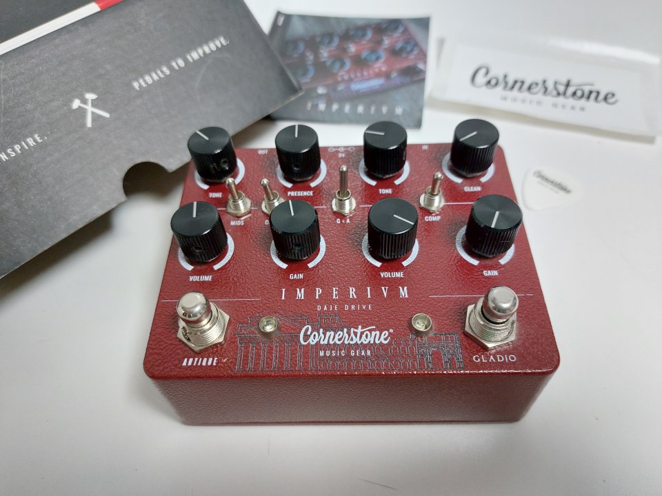 Cronerstone Imperium de segunda mano · Foto 2 de 3 · Ourense · 240 €