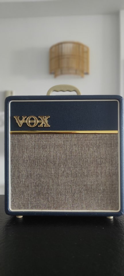 Amplificador VOX AC4C1 BL. de segunda mano · Foto 1 de 7 · Cáceres · 200 €