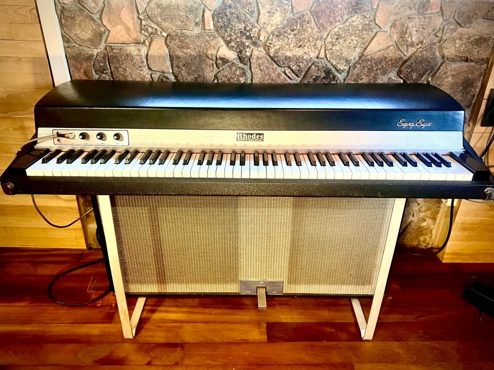 Rhodes Mark 1 88 sweet case Eighty eight