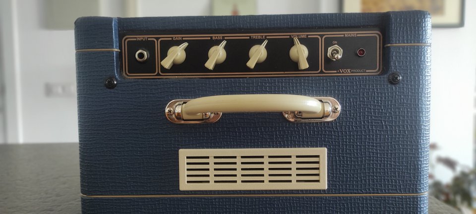 Amplificador VOX AC4C1 BL. de segunda mano · Foto 2 de 7 · Cáceres · 200 €