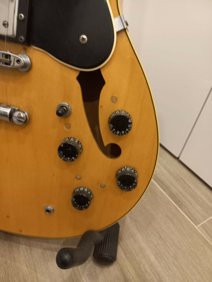 Guitarra Yamaha SA800 Made in Japan