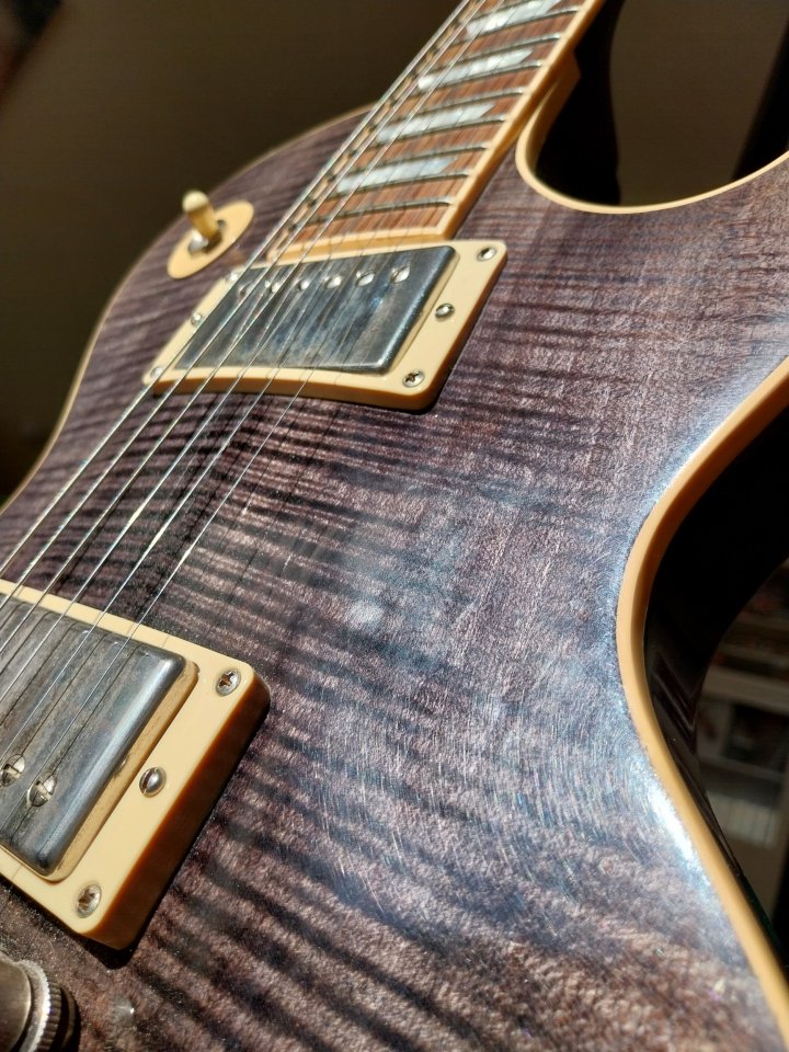 Gibson Les Paul Standard plus de segunda mano · Foto 3 de 3 · Barcelona · 2200 €