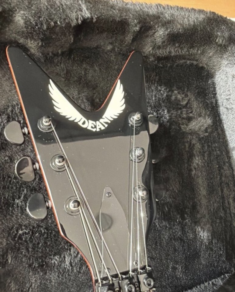 Guitarra Eléctrica Dean Dimebag Dime Slime ML de segunda mano · Foto 4 de 8 · Valencia · 600 €