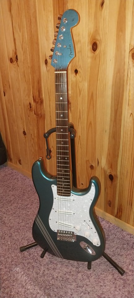 Stratocaster partscaster shellwood green de segunda mano · Foto 1 de 5 · Castellón · 350 €