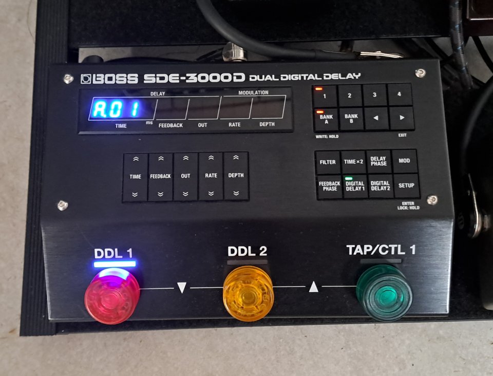 Dual delay BOSS SDE3000D de segunda mano · Málaga · 200 €