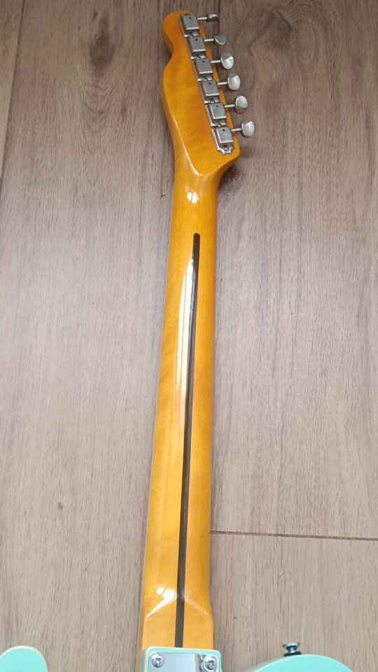 Telecaster Partcaster green surf foam binding mástil block inlays Bigsby