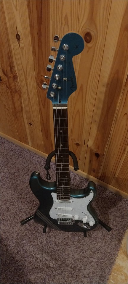 Stratocaster partscaster shellwood green de segunda mano · Foto 5 de 5 · Castellón · 350 €