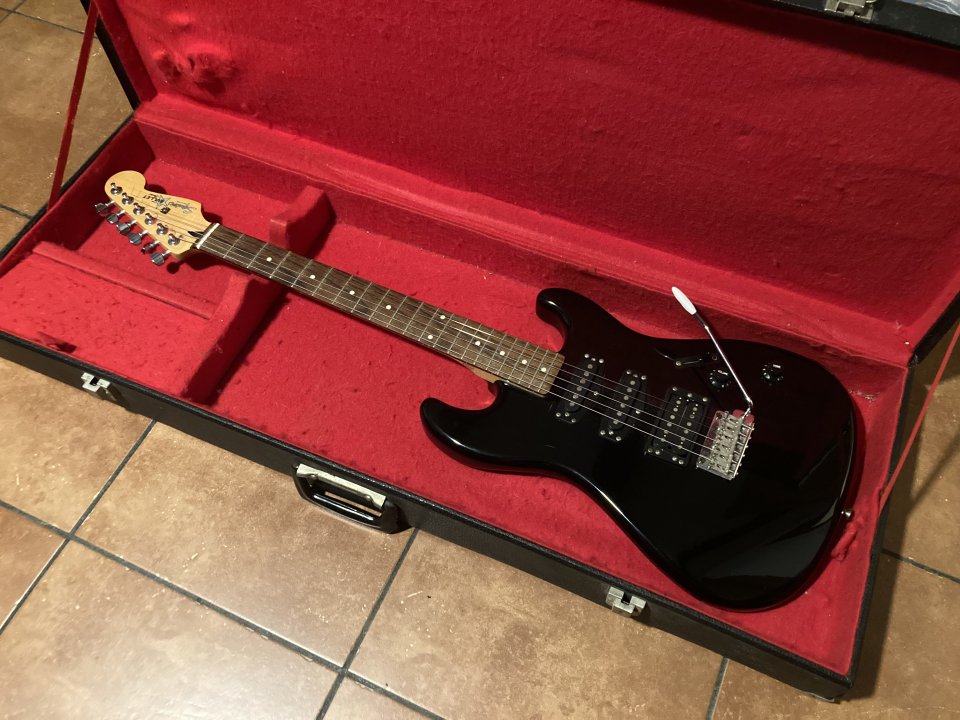 Fender Squier Bullet