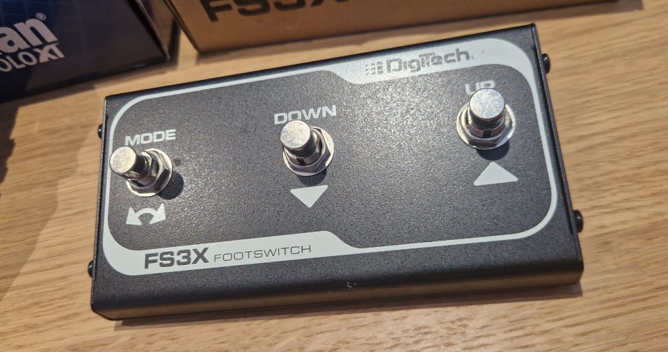 Digitech JamMan Solo XT + Footswitch FS3X de segunda mano · Foto 2 de 8 · Illes Balears · 145 €