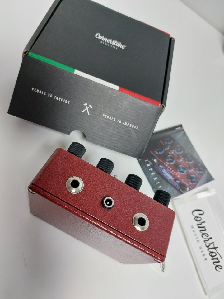 Cronerstone Imperium de segunda mano · Foto 3 de 3 · Ourense · 240 €